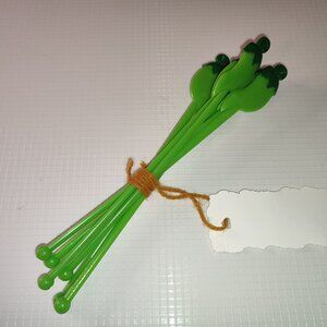 MCM Set of 6 Pcs Vintage Chili Stir Sticks Green Chili Peppers Plastic quality